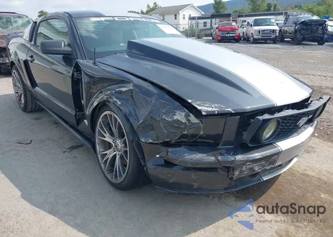 2007 Ford Mustang Gt Deluxe/Gt Premium из США, поврежденный, VIN 1ZVHT82H175231673